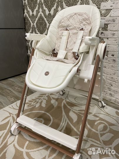 Стульчик для кормления happy baby berny v2