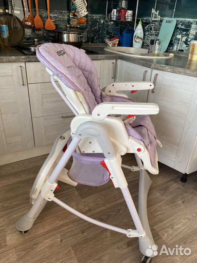 Стульчик для кормления babyton