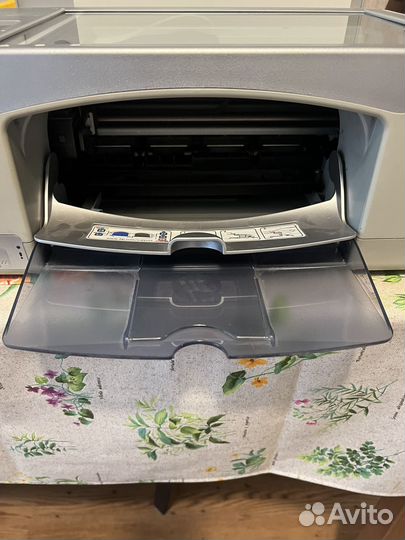 Цветной принтер Hewlett Packard 1315