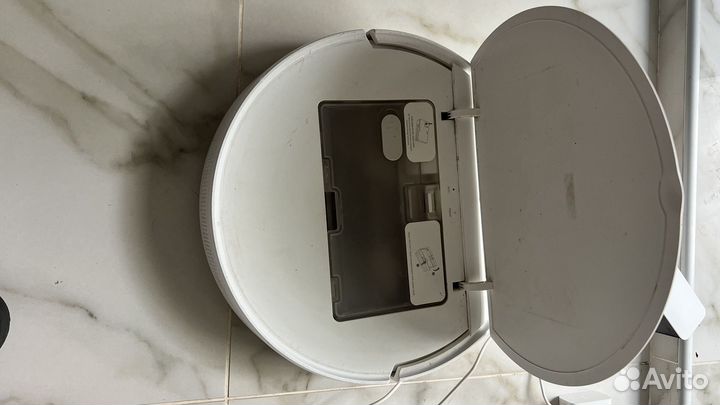 Робот-пылесос Mi Robot Vacuum-Mop Essential