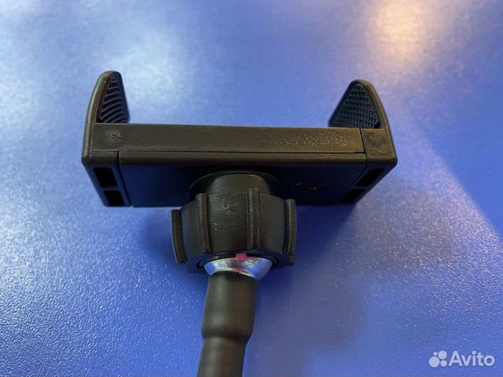 Держатель для кольцевой лампы или штатива