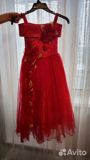 Платье нарядное для девочки