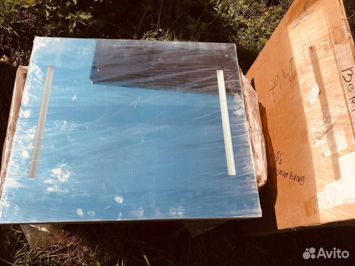 Новое зеркало в ванную комнату Verona