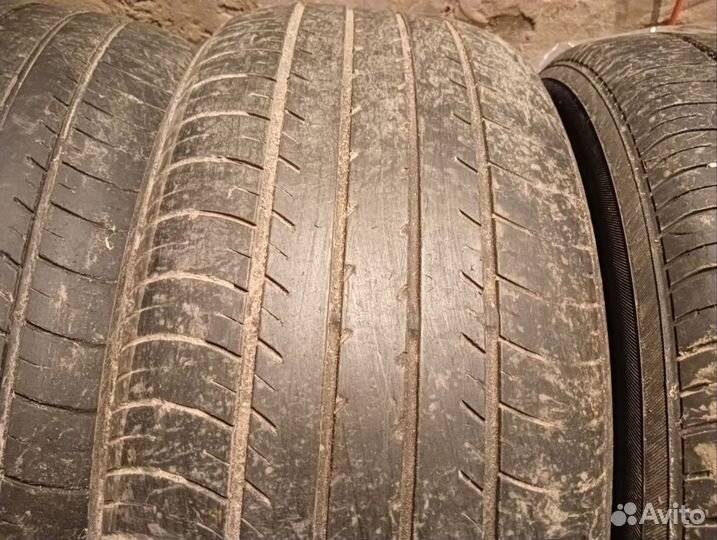 Yokohama YS208 215/55 R17 93V