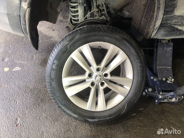 Шины летние 215 60 r17