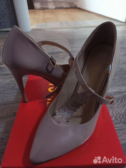 Туфли женские 36 37 размер
