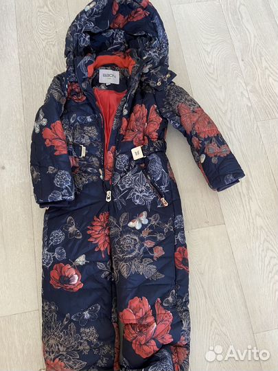 Зимний комбинезон для девочки