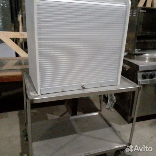 Витрины шкафы холодильные