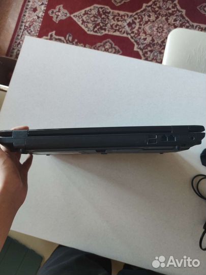 Ноутбук Samsung NP-R60Y