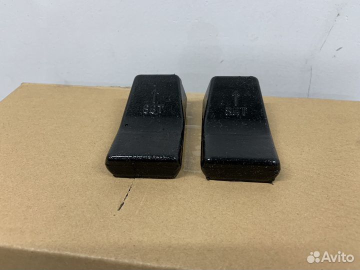 Подушка лыжи Yamaha VK540 (88T-23743-00-00)