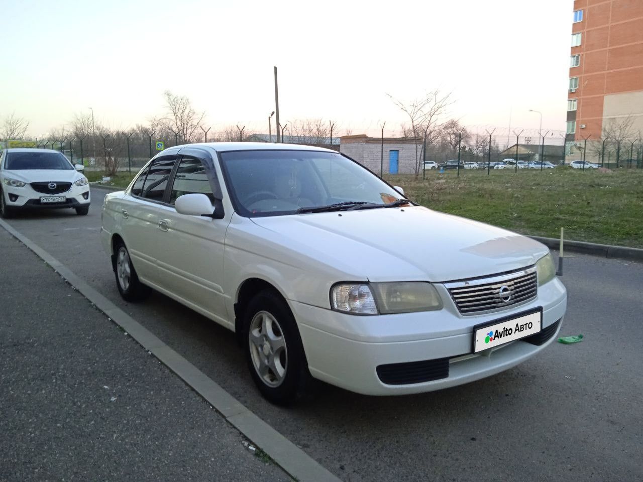 Nissan Sunny: фото владельца