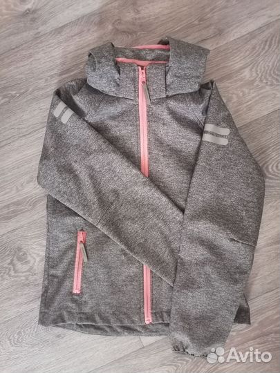 Куртка на девочку