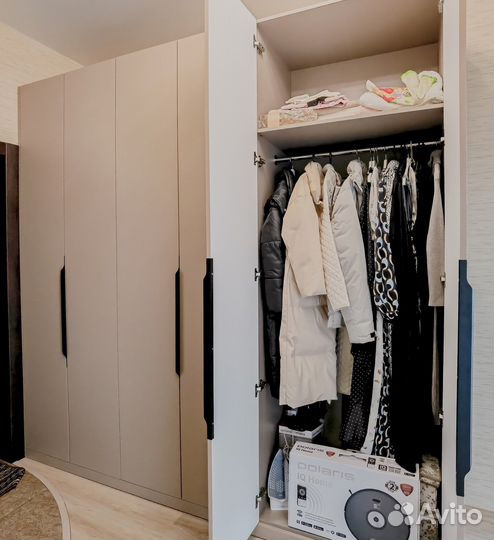 Шкаф на заказ под потолок