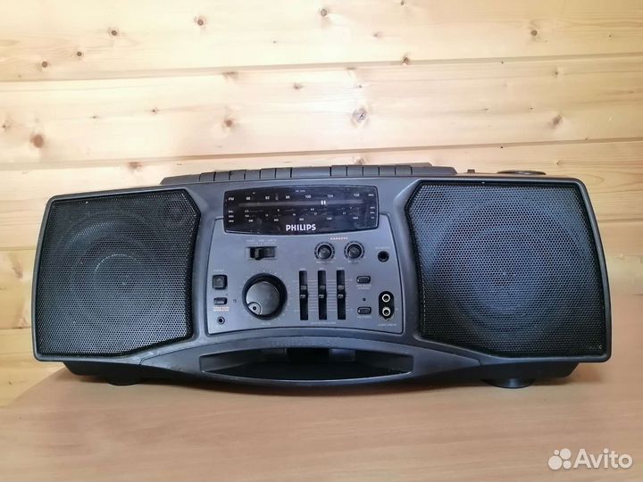 Магнитола Philips