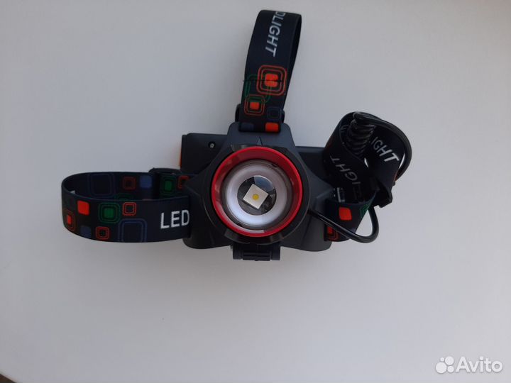 Налобный фонарь аккумуляторный