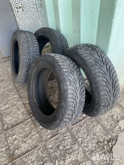 Yokohama IceGuard Stud IG65 225/60 R17