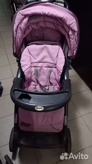 Прогулочная коляска