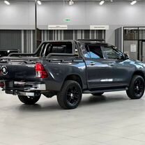 Toyota Hilux 2.4 AT, 2022, 51 476 км, с пробегом, цена 4 900 000 руб.