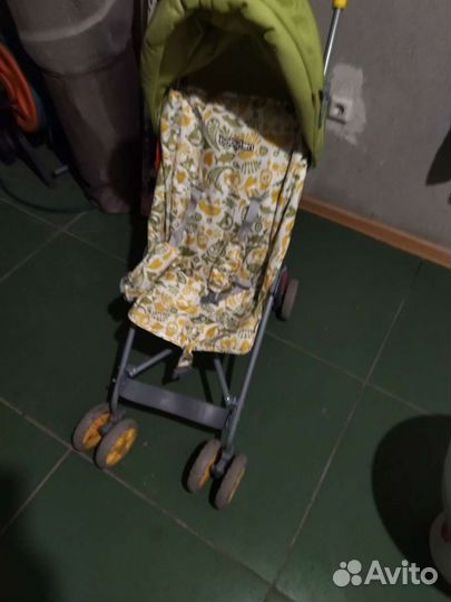 Детская коляска б. у