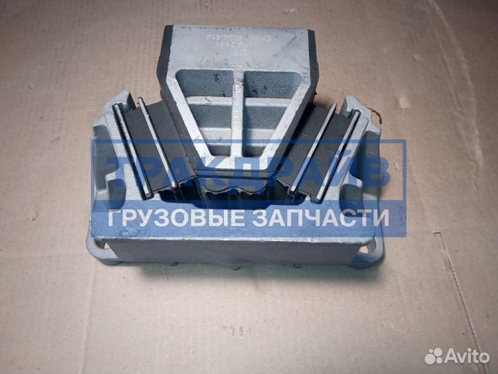 Подушка кпп Mercedes Actros