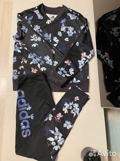 Спортивный костюм для девочки Adidas