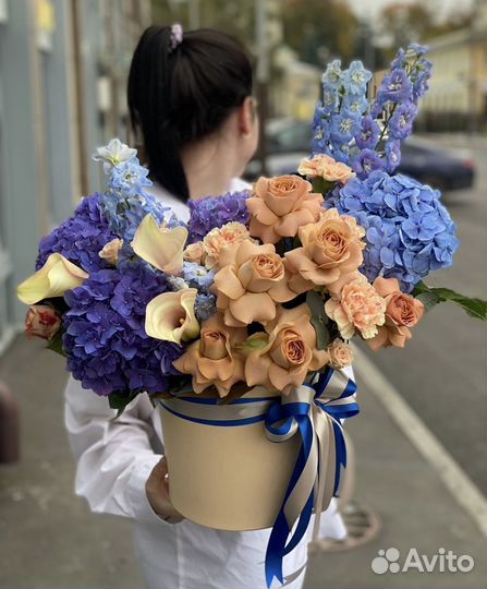 Цветы в коробке