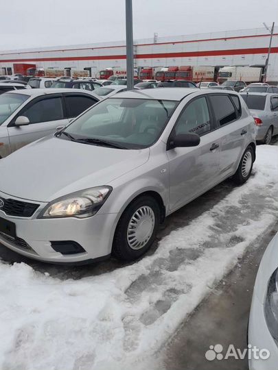 Kia Ceed, 2011
