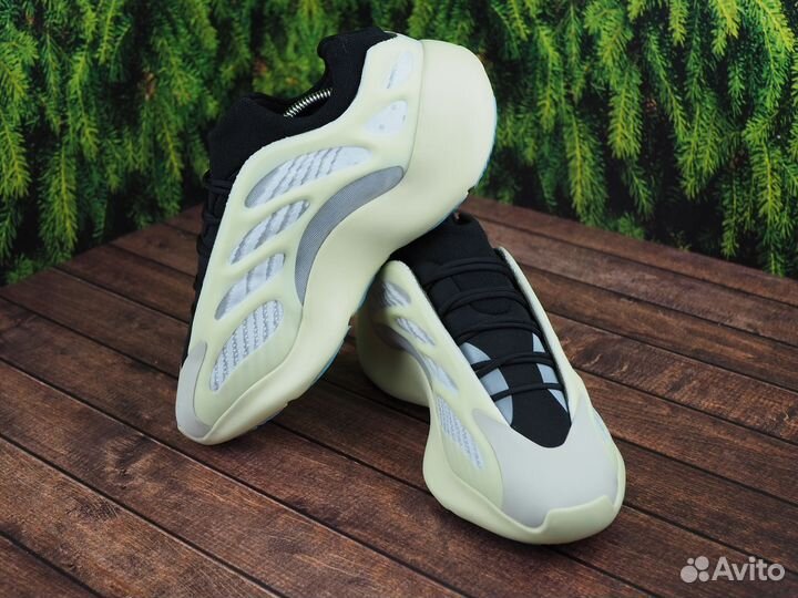 Adidas yeezy boost 700 /для серьёзный мужские