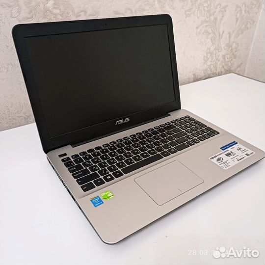 Ноутбук asus core i3
