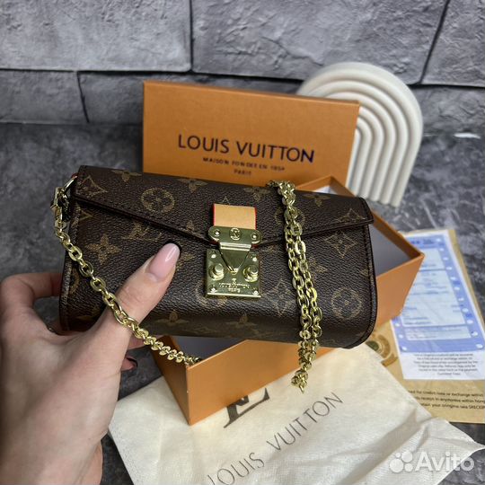 Сумка Louis Vuitton женская