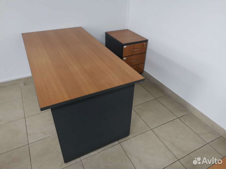 Стол Шатура и тумба Шатура