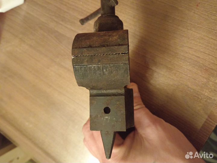 Тиски маленькие СССР