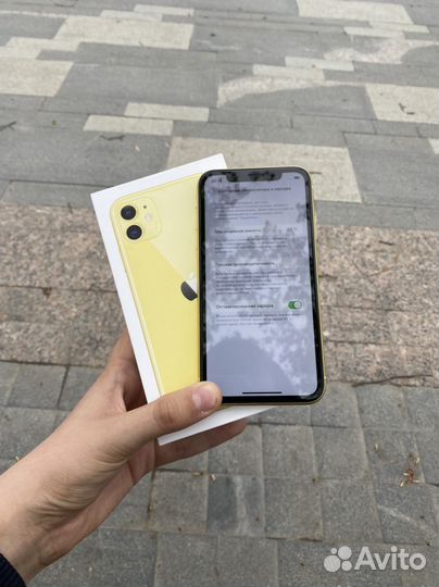 iPhone 11 128gb Yellow Ростест+Чек (sim+esim)