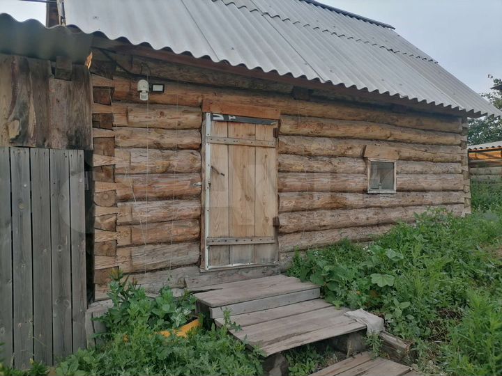 Дом 31 м² на участке 15 сот.