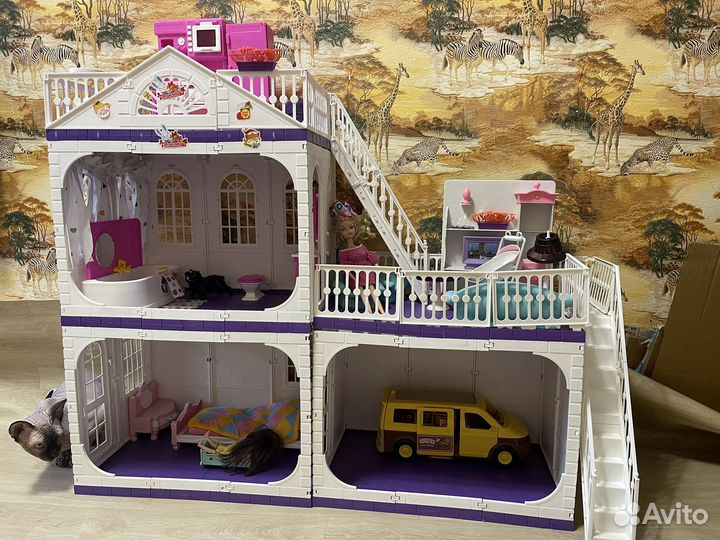 Домик кукольный