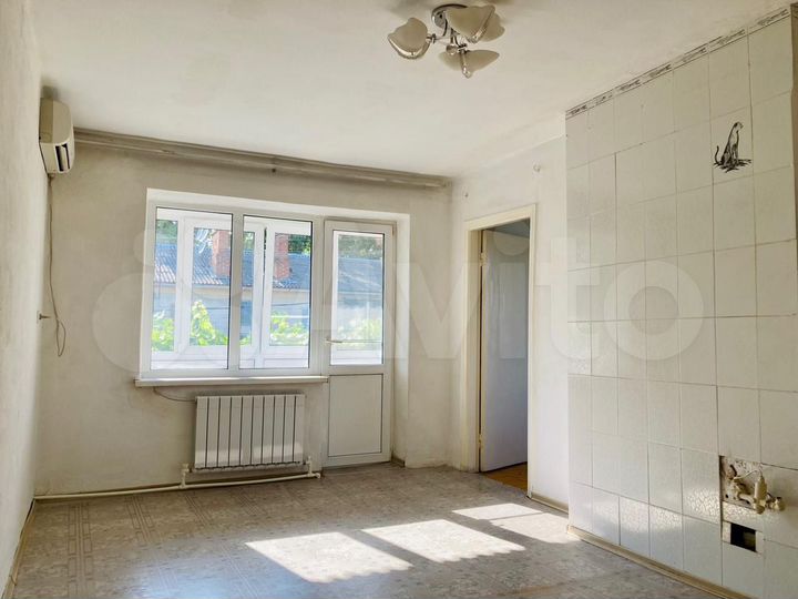 3-к. квартира, 42,1 м², 2/2 эт.