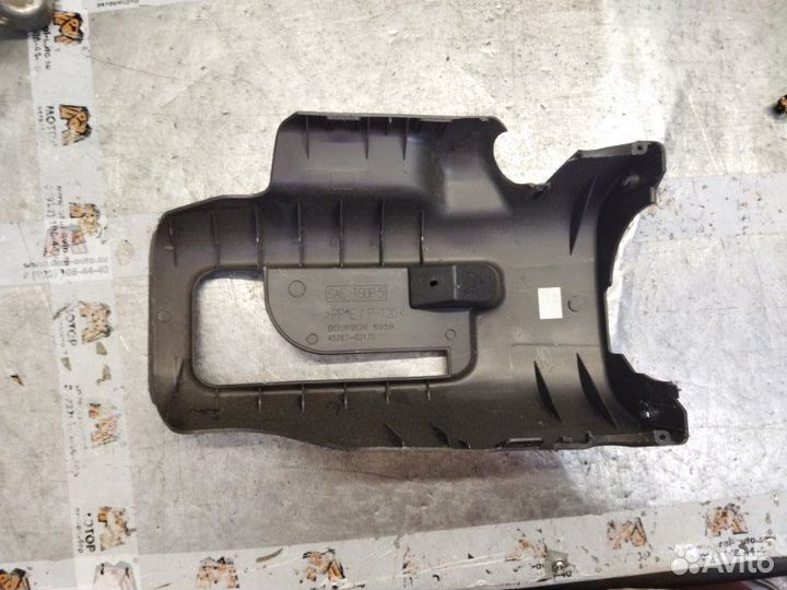 Кожух рулевой колонки Toyota Corolla E12 1.4 4zzfe