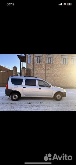 Сиденья на ларгус