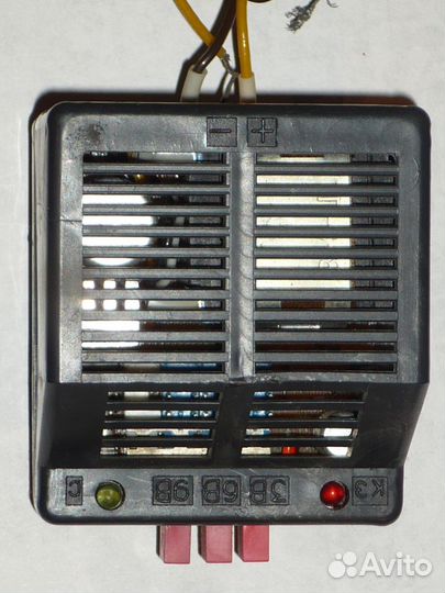 Блоки питания стабилизированные на 3/6/9В (ссср)