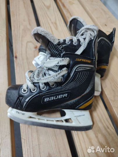 Хоккейные коньки bauer 28р