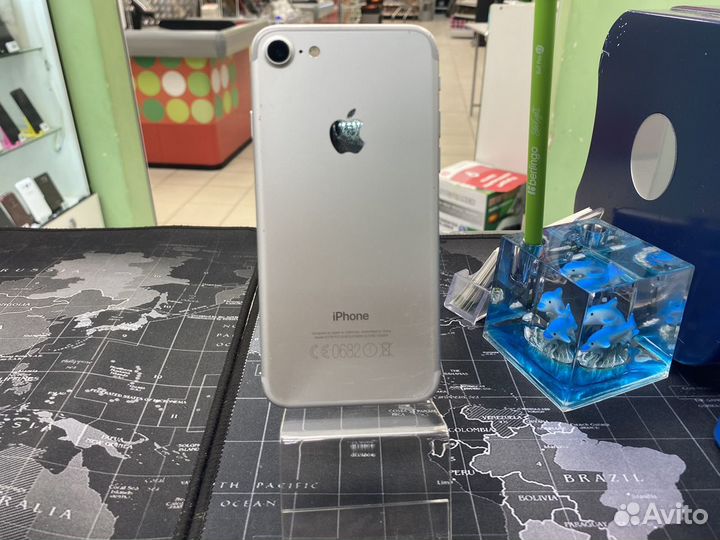 iPhone 7, 128 ГБ