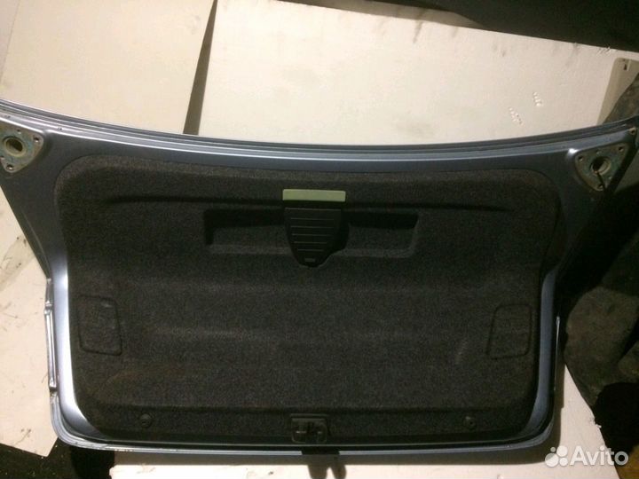 Пассат Б6 крышка багажника седан