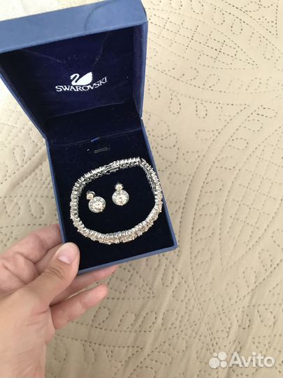 Браслет и серьги Swarovski