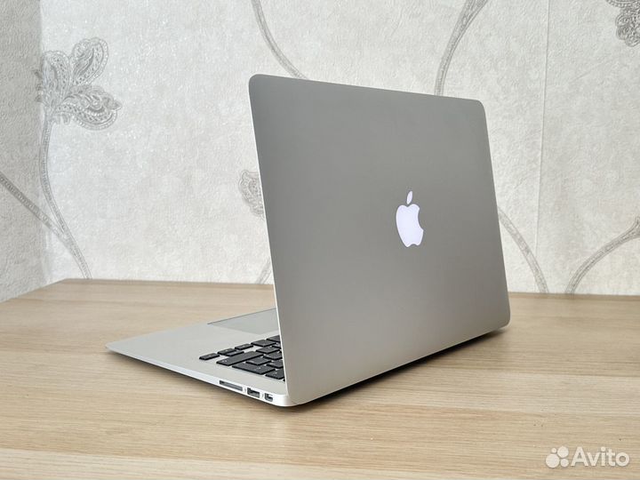 Apple MacBook Air 13 2017