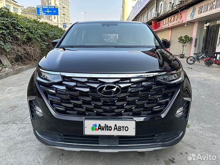 Hyundai Custo 2.0 AT, 2022, 45 000 км