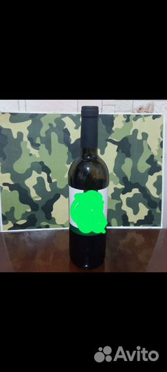 Бутылки с бугельной пробкой и Банки