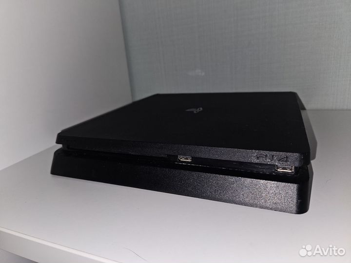 Игровая приставка ps4 slim 1 tb