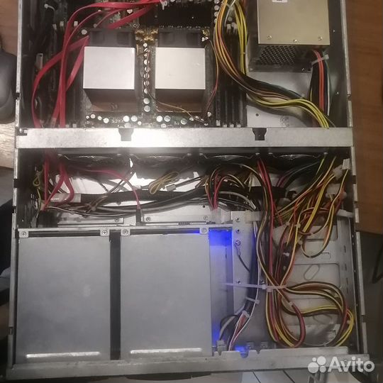 Стоечный сервер Tyan K8SR S2881
