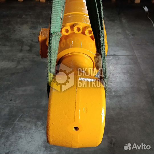 Гидроцилиндр рукояти Hyundai HX210S 31Q6-50131