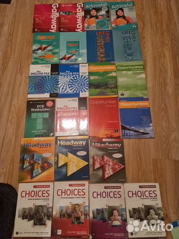 Английский язык много учебников и тетрадей